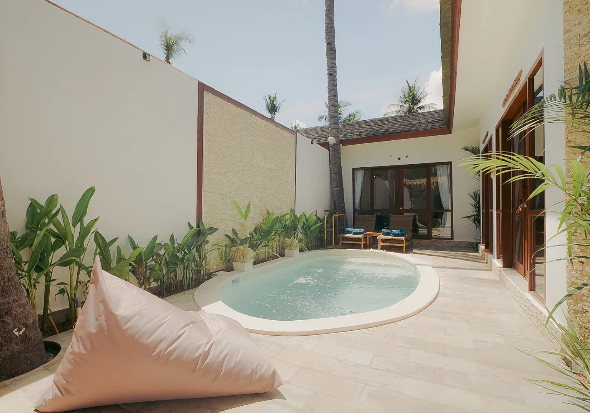 GILI NOMADE-0-new