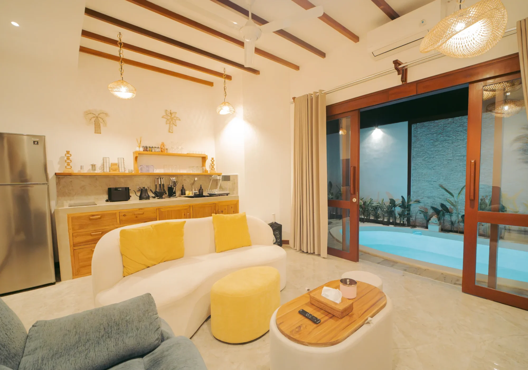 GILI NOMADE-262-new